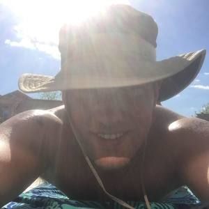 Meet your Posher, Cody